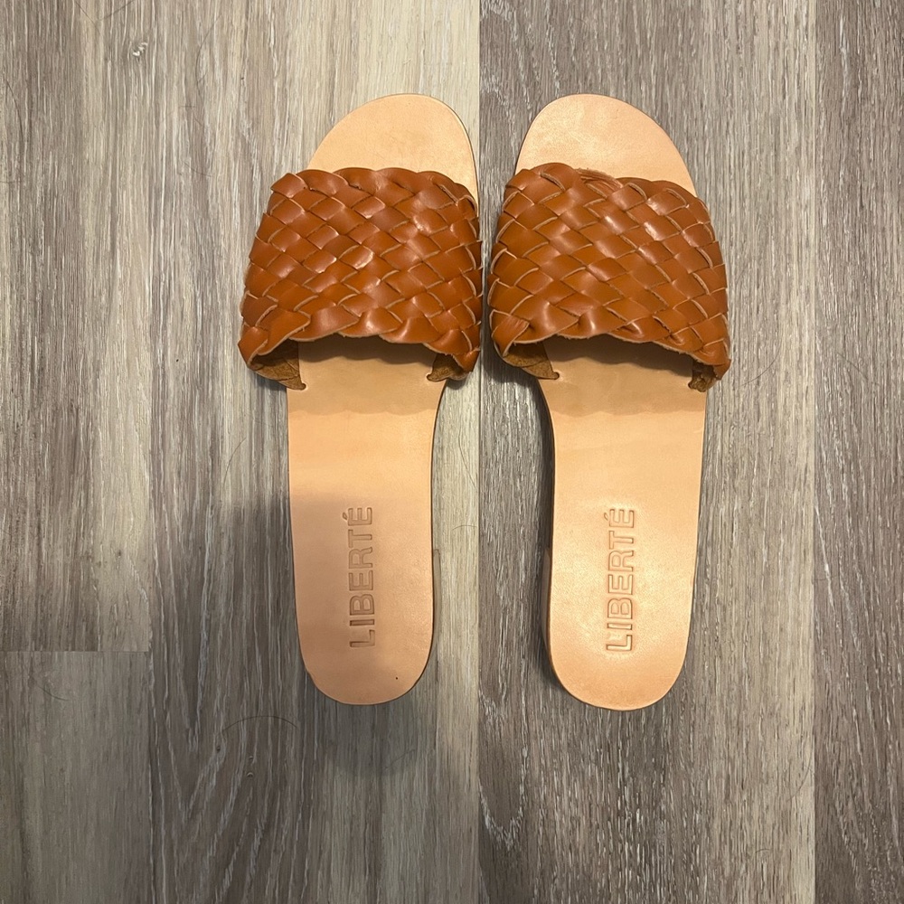 NWT Liberté Woven Heeled Mules